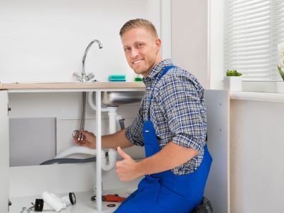 How to install a kitchen faucet?